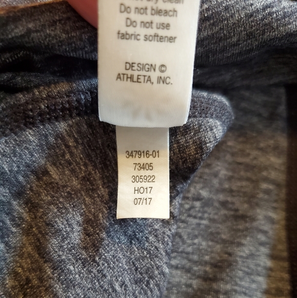 Athleta Relay 2.0 Leggings - Picture 10 of 13